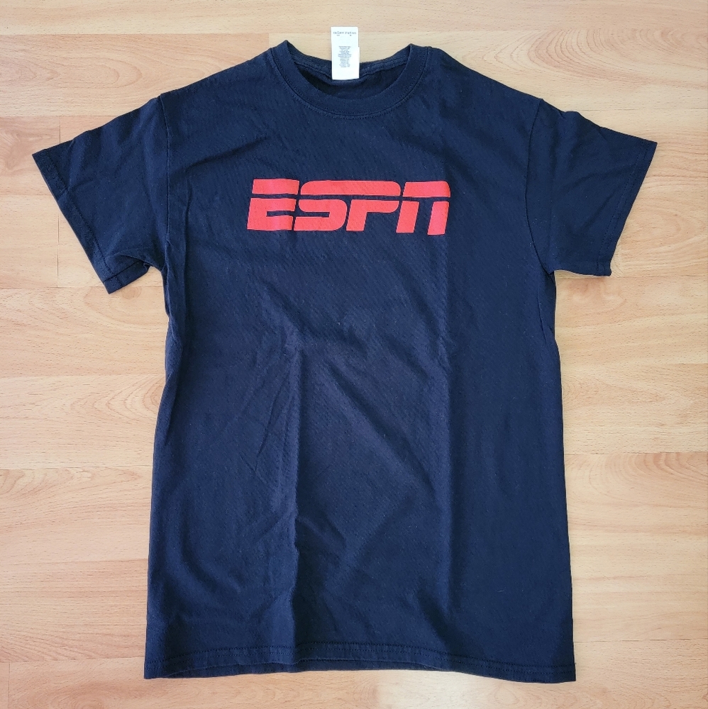 ESPN logo t-shirt small